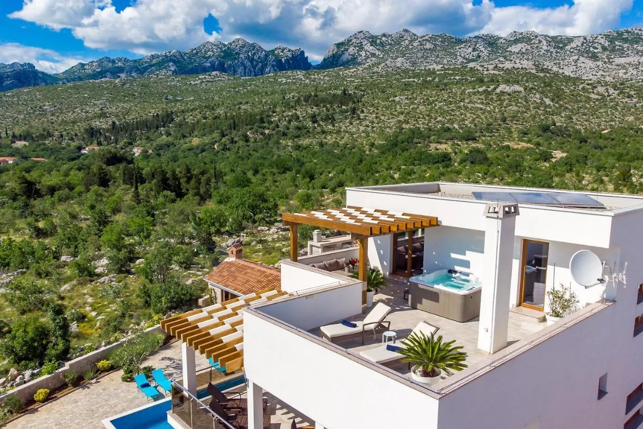 Villa Grandioza Seline