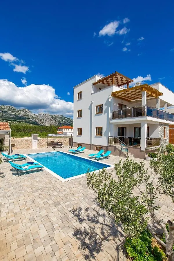 Villa Grandioza Seline