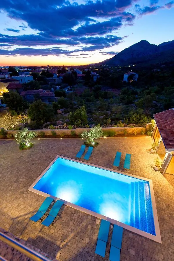 Villa Grandioza Seline 0*,  Croatia